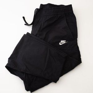Nike Men’s Cargo Windbreaker L